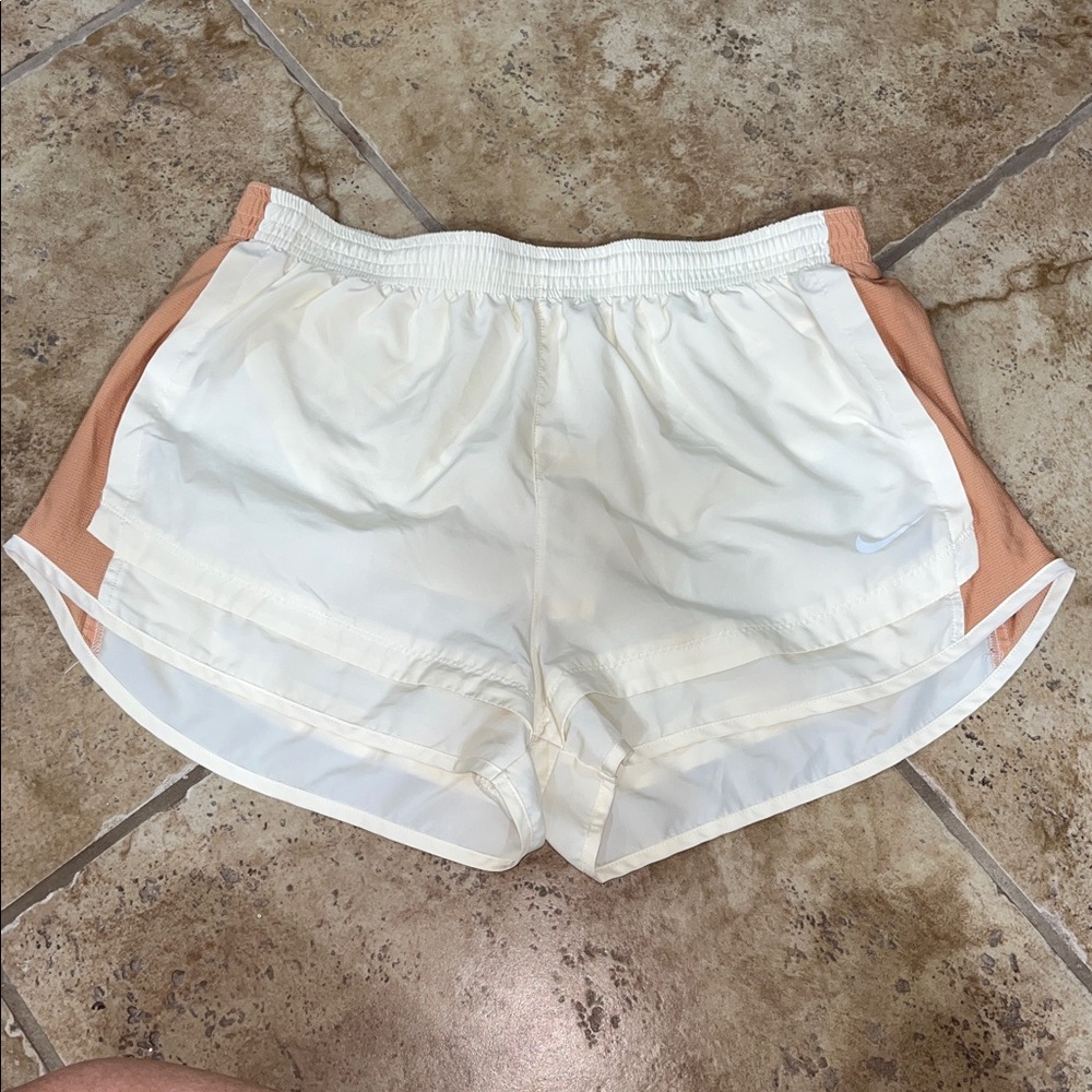 Nike Women's Butter Yellow and Tan Athletic Shorts